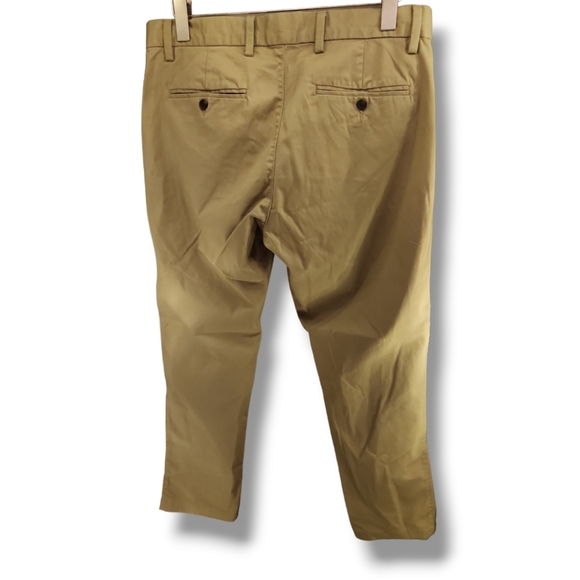 Gap pants 33x32 - Picture 2 of 3